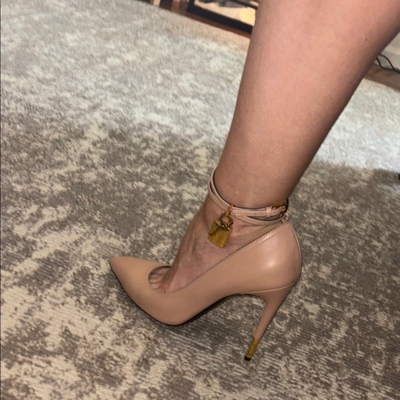 Tom Ford Women's Tan Heels W/ Locket - Picture 8 of 9